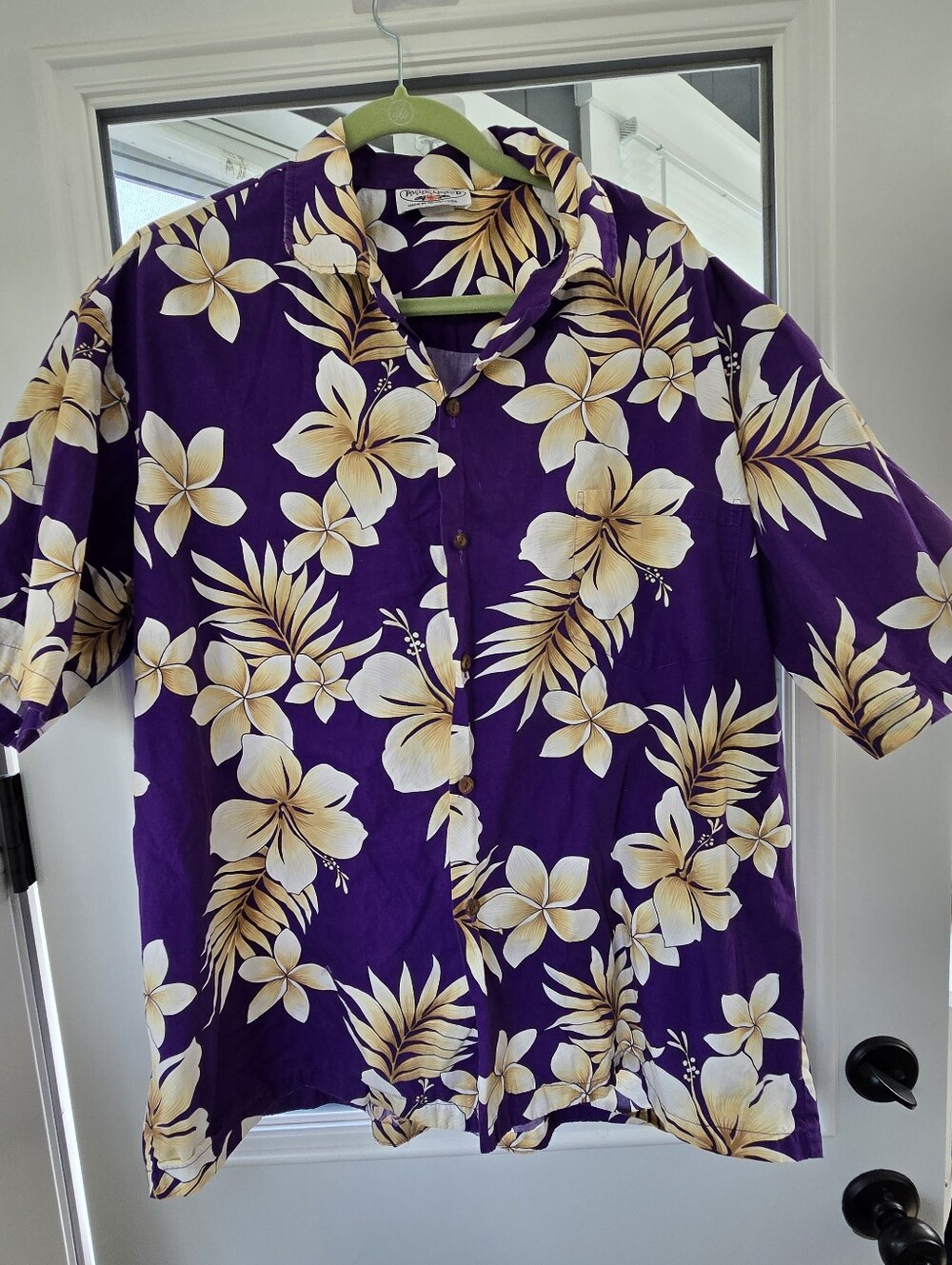 Pacific Legends Vintage Men's Purple Floral Hawaiian Shirt